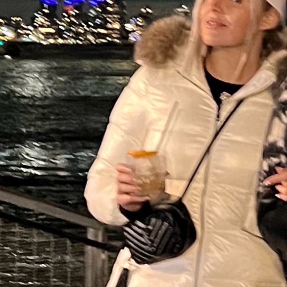 Yves Saint Laurent Black Quilted Leather Crossbody/ belt Bag - Picture 9 of 10